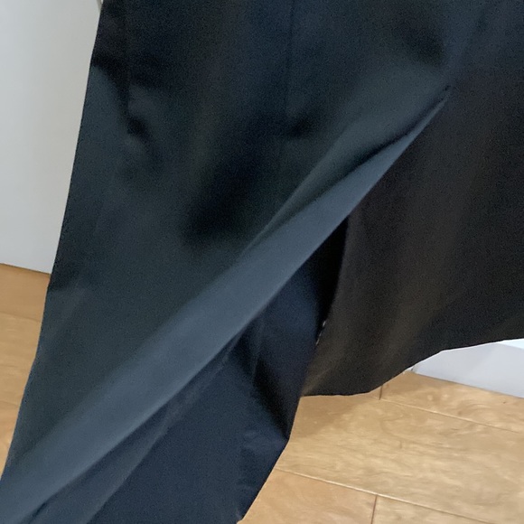 TAMAR size 6, long, sleeveless coat. - Picture 8 of 9